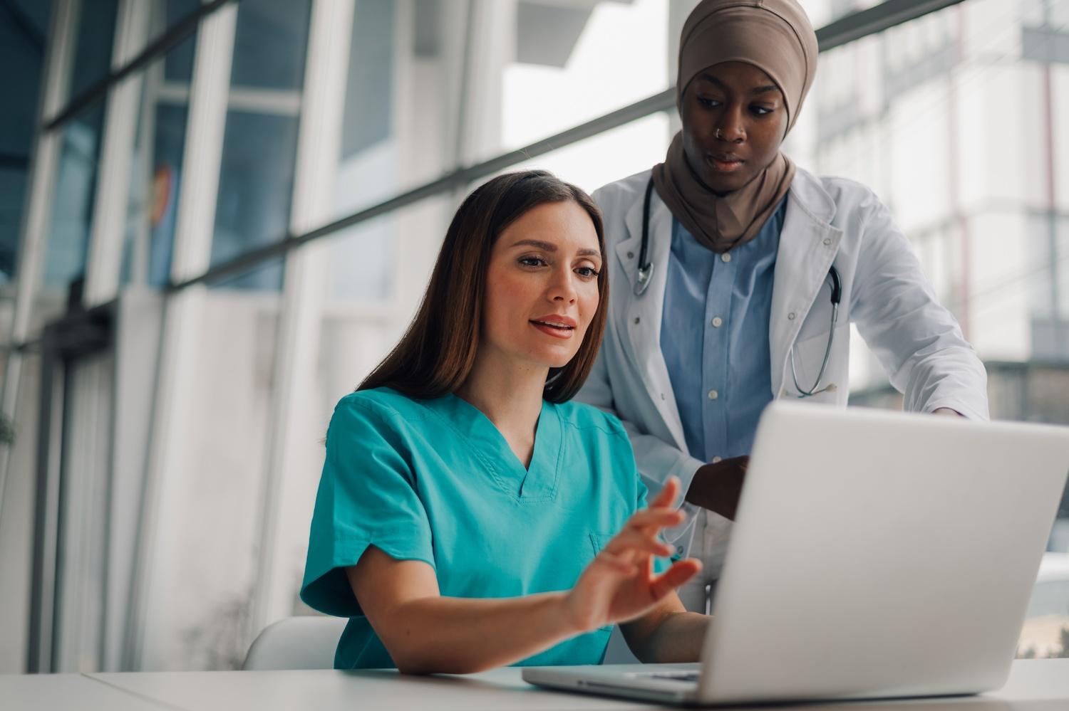 How Modern Medical Training Evolved From Medieval Apprenticeships